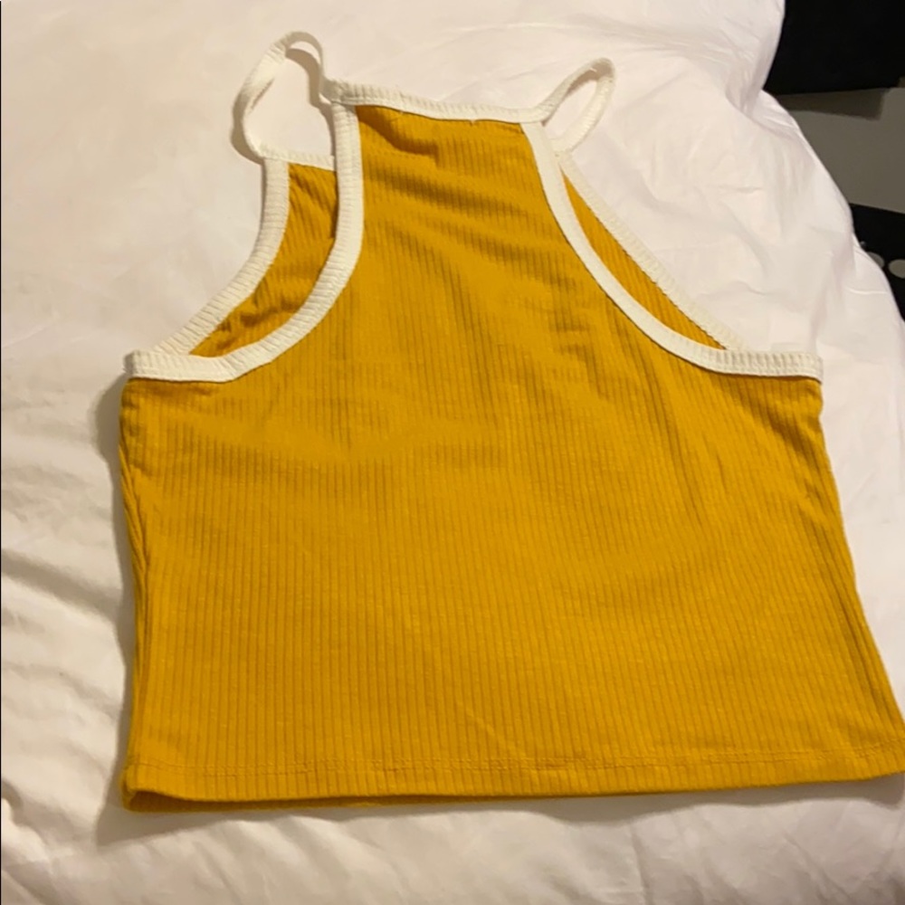 Short top - Picture 4 of 6